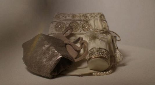 الخليج الان : شاهد ماهي الهدايا الفاخرة التي أهداها ‘‘الأمير فهد’’ لعروسته ‘‘الأميرة حصة’’ بنت الملك سلمان أثناء حفل الزفاف (صور)