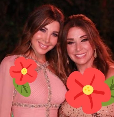 اتفرج ظهور جديد لوالدة نانسي عجرم الفاتنه .. خطفت الأنظار عن ابنتها بجمالها الساحر الذي لا مثيل له .. لن تصدق الشبه الكبير بينهما (صور)