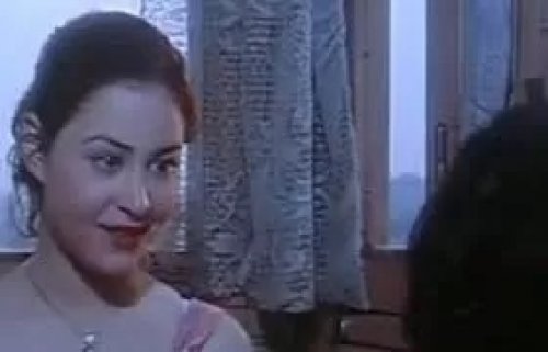 اسرار وخفايا المشهد الساخن والأكثر جراءة للممثله منة شلبي.. بكت بسببه أسبوع ودولة عربية حذفته!!