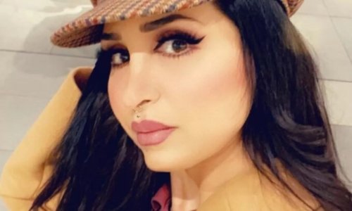 هند القحطاني تفجر الأنترنت بوصلة رقص شرقي فاضحة أستعرضت فيها كل جسدها ومفاتنها !!