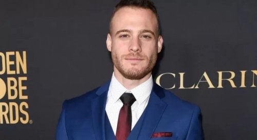 كرم بورسين يقهر هاندا أرتشيل و ويظهر برفقة حبيبة جديدة بإطلالة صارخة أشعلت الأنترنت !! (صورة)