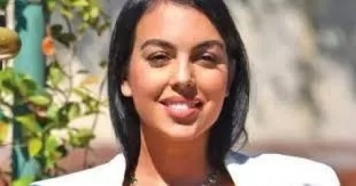 أقوى ظهور في الكون .. إليكم خلفية جورجينا رودريغيز الصاروخية .. تظهرها بأكملها للمرة الأولى!!