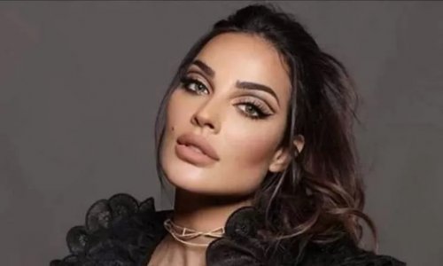 بعد ظهورها سكرانه بإحظان رجل .. نادين نجيم تصعق الجمهور وتظهر بالمايوة بإطلالة خادشة !! (شوف دلوقتي)