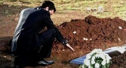 شابه مصرية شديدة الحسن توفيت ليلة دخلتها فقام العريس بنبش القبر واعاد جثتها إلى البيت وفعل معها هذا الشيئ وهي ميته.. لن تتخيل كيف كانت النهاية!