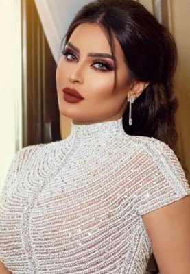 ملكة جمال السعودية واجمل نساء الارض ترفض مهر 266 مليون ريال سعودي وحسنها يسلب العقل لن تصدق ان هذا الجمال موجود على الارض.....شاهدها بالفيديو والصور