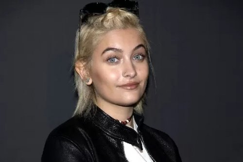 ابنه مايكل جاكسون تصدم الكل وتظهر بملابس ممزقة كشفت جسدها في أجرأ إطلالة لهذا العام !! (شوف دلوقتي)