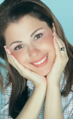 قطعت قلوب محبيها مأساة نجمة الغناء العربي الفنانة ماجدة الرومي .. ضربها زوجها بشدة وطردها بملابس النوم بعد منتصف الليل.. !! تفاصيل مؤلمة