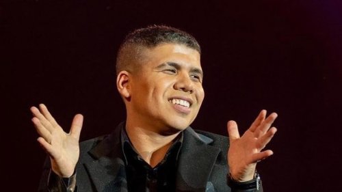 زواج الفنان المصري ’’عمر كمال‘‘ من فنانة شهيرة شديدة الجمال .. لن تصدق من تكون ؟