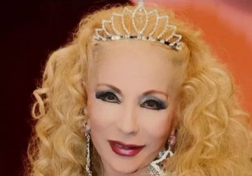 لن تصدق قصة شكل الفستان الذي أصرت الشحرورة صباح على الدفن به بدل الكفن.. والمفاجأة في حكاية الثعابين التي خرجت من قبرها!