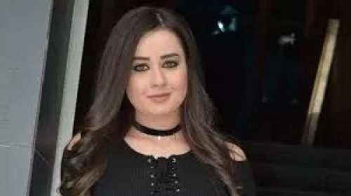 الفنانة السورية روعة السعدي تطل بالضيق الجميل مع ميسي في دبي .. شوف دلوقتي