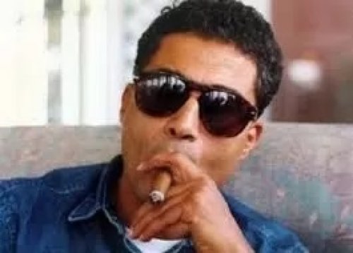 حكاية وأسرار أجرأ مشهد في تاريخ السينما المصرية: عاشرها داخل الاستديو بوجود المخرج وطاقم العمل ؟ لن تصدق من تكون؟؟