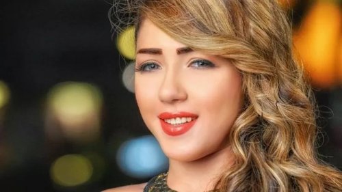 الفنانة المصرية سارة سلامة في تصريح صادم : عائلتي مصابة بمرض خطير بسبب الشائعات!