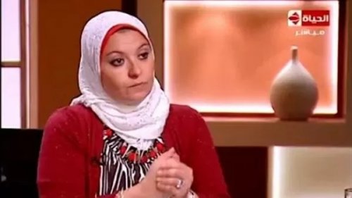 زوجي بيعاشرني مرتين باليوم وما بيكفينيش هل هذا طبيعي؟؟.. رد غير متوقع وصادم من هبة قطب صدم عمرو الليثي وكل المشاهدين !!