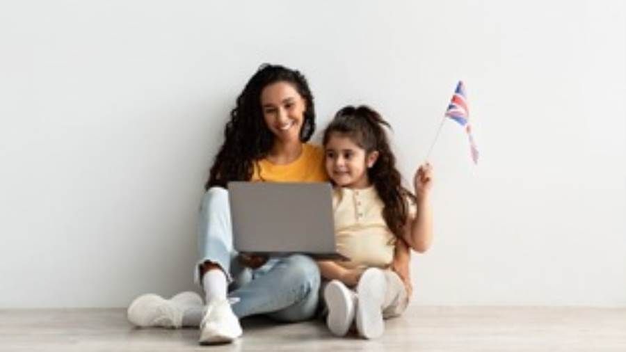 هل تعَلُم اللغة الإنجليزية ضرورة أم اختيار؟