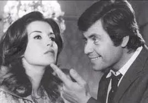 الفنان حسين فهمي سأل طليقته ميرفت أمين: لو أنا مت هتزعلي عليا بجد؟ لن تصدقوا كيف كان ردها الذي صدم الجميع