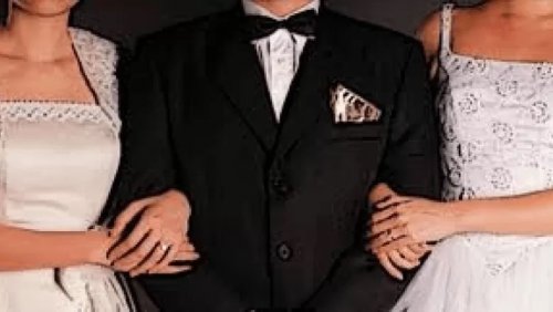 هكذا ردت دينا عندما سُئلت عن سبب طلاقها من أزواجها التسعة .. كشفت ما كانوا يطلبونه منها كل يوم وبدون خجل !