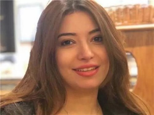الكشف عن سر تورّم وجه الفنانة غادة رجب في صباحية ليلة دخلتها.. لن تصدق ماذا حدث لها في الفندق - صورة