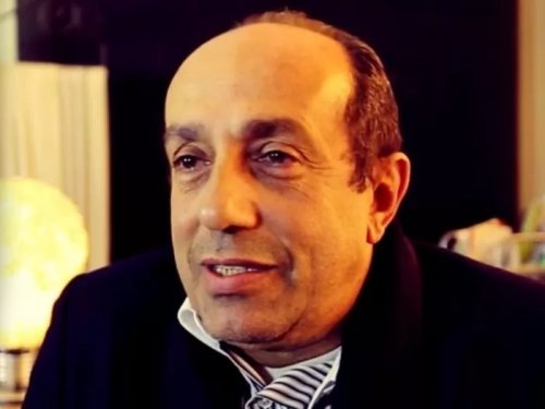 لن تصدق أن هذه الممثلة الشابة هي إبنة أحمد صيام.. والصدمة في زوجته بطلة فيلم (عمارة يعقوبيان)