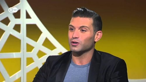 لما جدك الفنان عمر الشريف عرف ميولك للرجالة.. عمل فيك إيه؟ شوف دلوقتي رد (جونيور) المفاجئ على سؤال الاعلامية لميس الحديدي