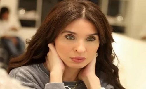 (متجوزها عرفي)... الراقصة دينا تفضح نجم هجوم المنتخب المصري وسر زياراته السرية لهذ الفنانة!! فجرت الراقصة دينا مفاجأة من العيار الثقيل تكشفها