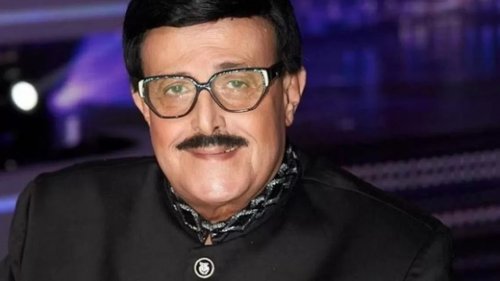 الفنانة دنيا سمير غانم طلبت من والدها الصلاة قبل رحيله.. لن تصدق كيف كان رد الأخير على ابنته!