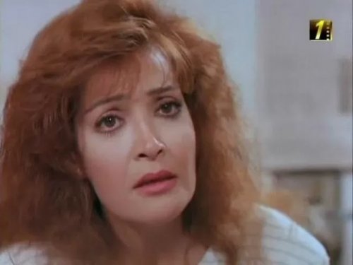 تسريب صورة نادرة من ليلة دخلة تيسير فهمي قبل 38 عامًا .. والمفاجأة في الفنانة الذي أحيت حفل الزفاف !!