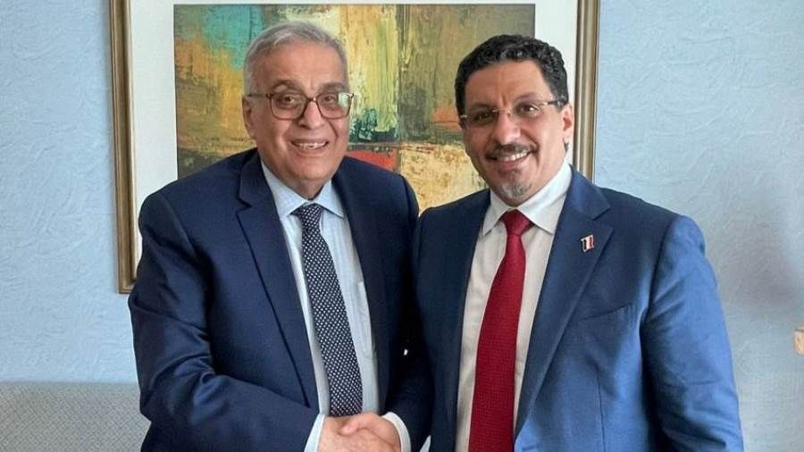 وزير الخارجية يبحث مع نظيره اللبناني تنسيق مواقف البلدين تجاه القضايا ذات الاهتمام المشترك