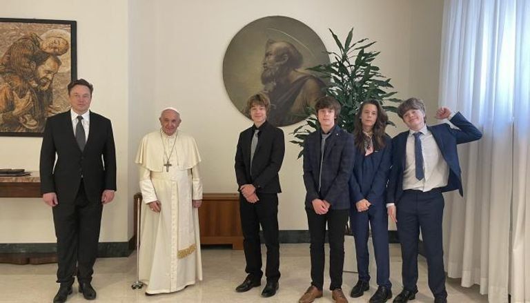 إيلون ماسك يكسر صمته على تويتر بهذه الصورة