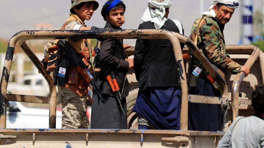 حكومة اليمن تؤكد تمسكها بالهدنة.. والحوثي يلوح بإنهائها