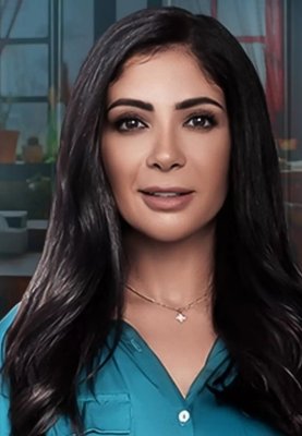 (دي قلة تربية).. صدمة كبرى بسبب ما فعلته لي لي إبنة أحمد حلمي ومنى زكي والجمهور يطالب والديها بتربيتها..ماذا فعلت