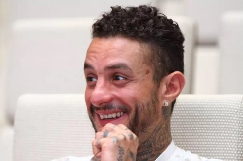 الاعلامية ياسمين عزّ تسأل أحمد الفيشاوي: إيه بيحصل في ليلة الخميس؟! إجابة الأخير جعلها تتعرق خجلاً !!