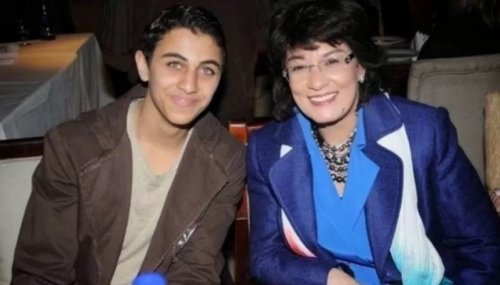 من لحمها ودمها.. حكاية ابن سماح أنور السري الذي تبرأت منه لسنوات طويلة.. والسر الكبير الذي الم يتوقعه احد هي هوية والده!