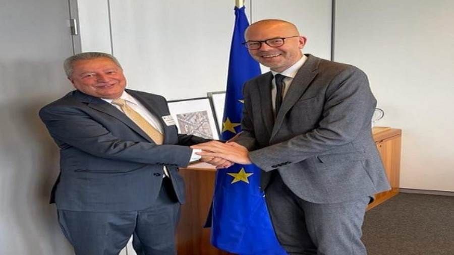 مساعي يمنية للحصول على دعم من الاتحاد الاوروبي لمواجهة أزمة الغذاء