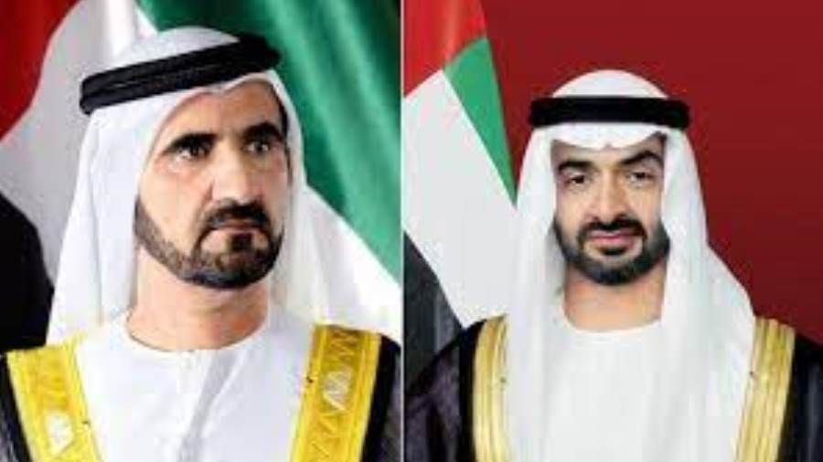 محمد بن زايد ونائبه يهنئان ماكرون بـ"اليوم الوطني" لفرنسا