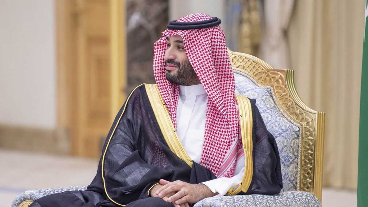 جدارية للأمير محمد بن سلمان تثير اهتماما لافتا بسبب طريقة تصميمها