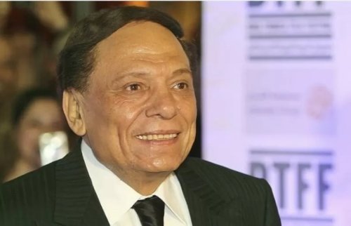 لمن لايعرف.. هذا الممثل الشاب الوسيم يكون حفيد عادل إمام والمفاجأة في درجة الشبه بينهم !! صورة