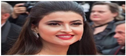 ما تخدعكش قناة (الجزيرة).. هذه هي علا الفارس الحقيقية قبل تجميل أنفها!! لن تتخيل مدى جمالها