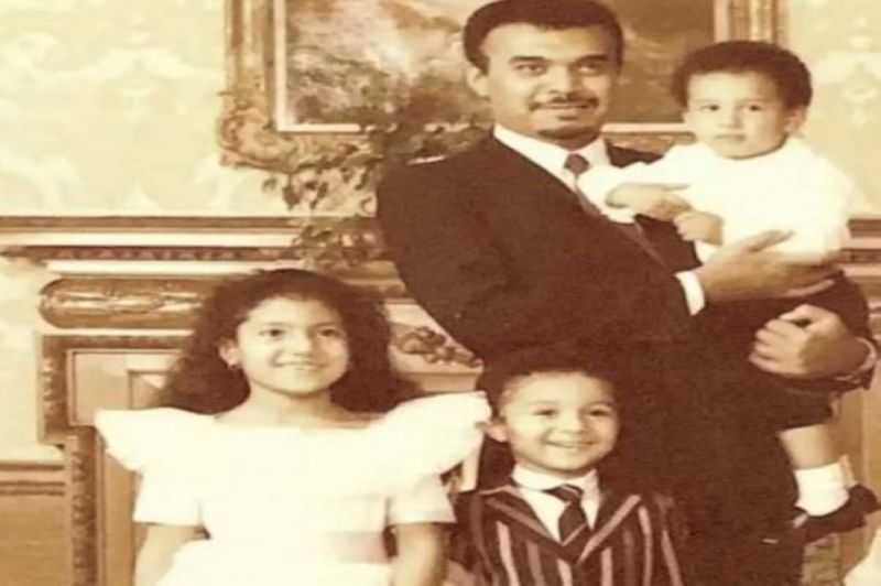 صورة نادرة للأميرة السعودية "ريما بنت بندر" في عمر 8 سنوات.. والكشف عن مناسبتها وتاريخ التقاطها (شاهد)