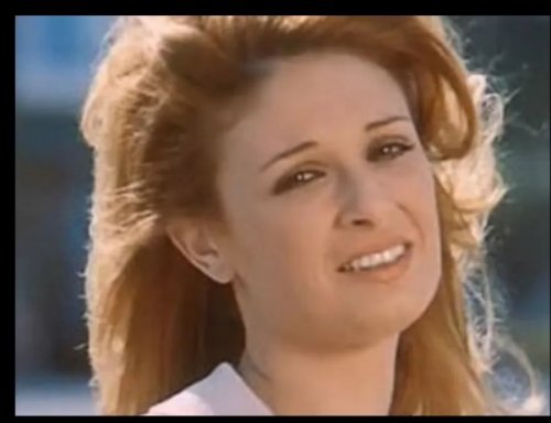 بسبب طلب واحد غير متوقع ..النجمة المصرية نيللي تعرضت للطلاق من جميع أزواجها | لن تصدق ماهو طلبها؟