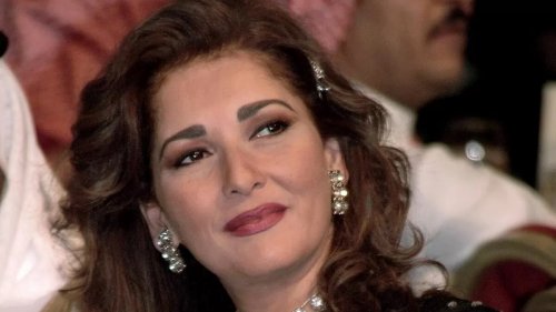 مهنة النجمة اثار الحكيم قبل الشهرة ستصدمكم والمفاجأة في مؤهلها الدراسي!! لن تتخيل ماهو