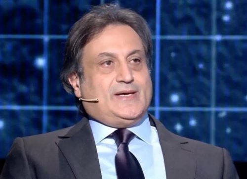 ميشال حايك .. يفجر تنبؤات صارمه ومميته وهذا ما سيحدث بشهر الحالي.. ومصير مزلزل للإعلامي عمرو اديب ومحمد صلاح ومحمد رمضان !احداث مفزعة