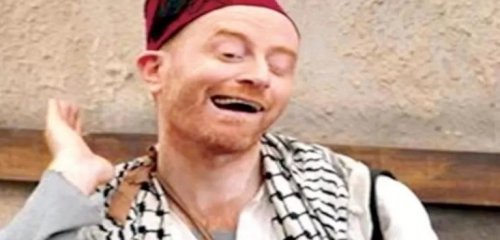 في ظهور نادر لها.. شوف دلوقتي الجمال الاسطوري الخارق لزوجة (النمس في المسلسل السوري الشهير).. بماذا وصفها الجمهور؟شوف دلوقتي مدى جمالها .صوره