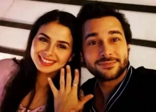 «خانتنى وكله بالدليل».. محمود المهدى يخرج عن صمته أخيراً ويكشف سبب رمي يمين الطلاق على منة عرفة!!