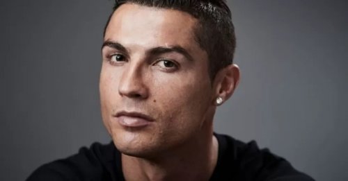 لن تصدق سر اللاعب كريستيانو رونالدو للحفاظ على شبابه.. المادة التي يستخدمها صدمت الجميع؟!حقائق تكشف للمرة الاولى