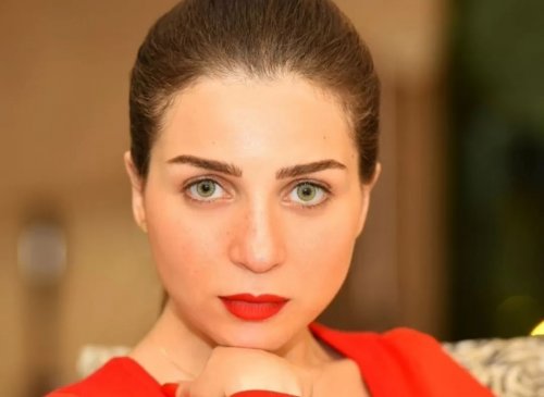 سألوا مي عز الدين مين الممثلة الي تشوفيها أجمل منك؟.. لن تصدقوا من إختارت من بين جميلات التلفزيون العربي .!