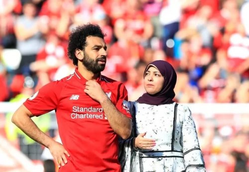 خسرت الكثير من وزنها..واصبحت مثل جورجينا تغير كبير في شكل (ماجي) زوجة محمد صلاح يشعل الجدل والسر في هذا الريجيم السحري! ومعلقين ام مكة احلوت .