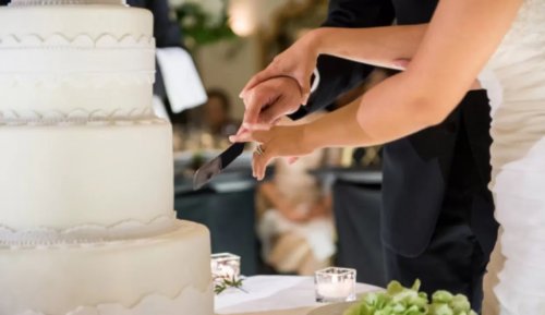 أغرب حفل زفاف عرفته السعودية : العروسة تباغت (العريس ) بطلب صادم قلب الامور رأسا على عقب