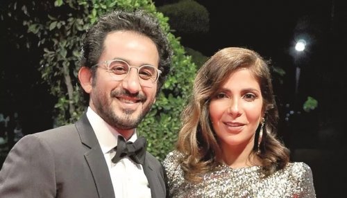 الأيام عدت بسرعة.. (لي لي) إبنة أحمد حلمي ومنى زكي عروسة باجمل ظهور والجمهور مصدوم!! صورة