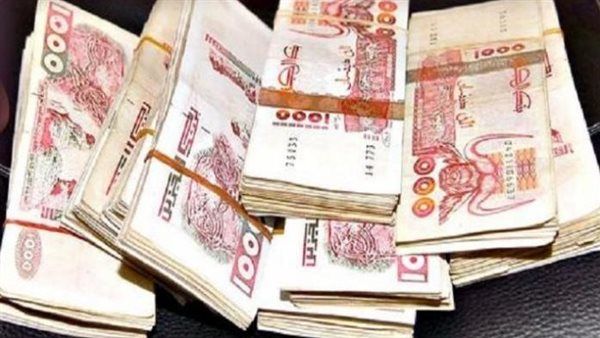 سعر الدولار واليورو اليوم في الجزائر