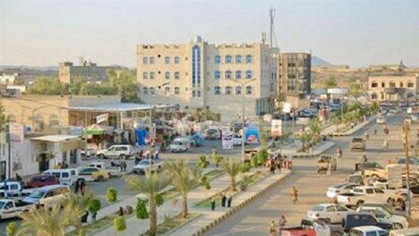 أمين العاصمة يدشن برنامج المساعدات الدوائية للنازحين